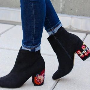 Sequin embroidered black booties